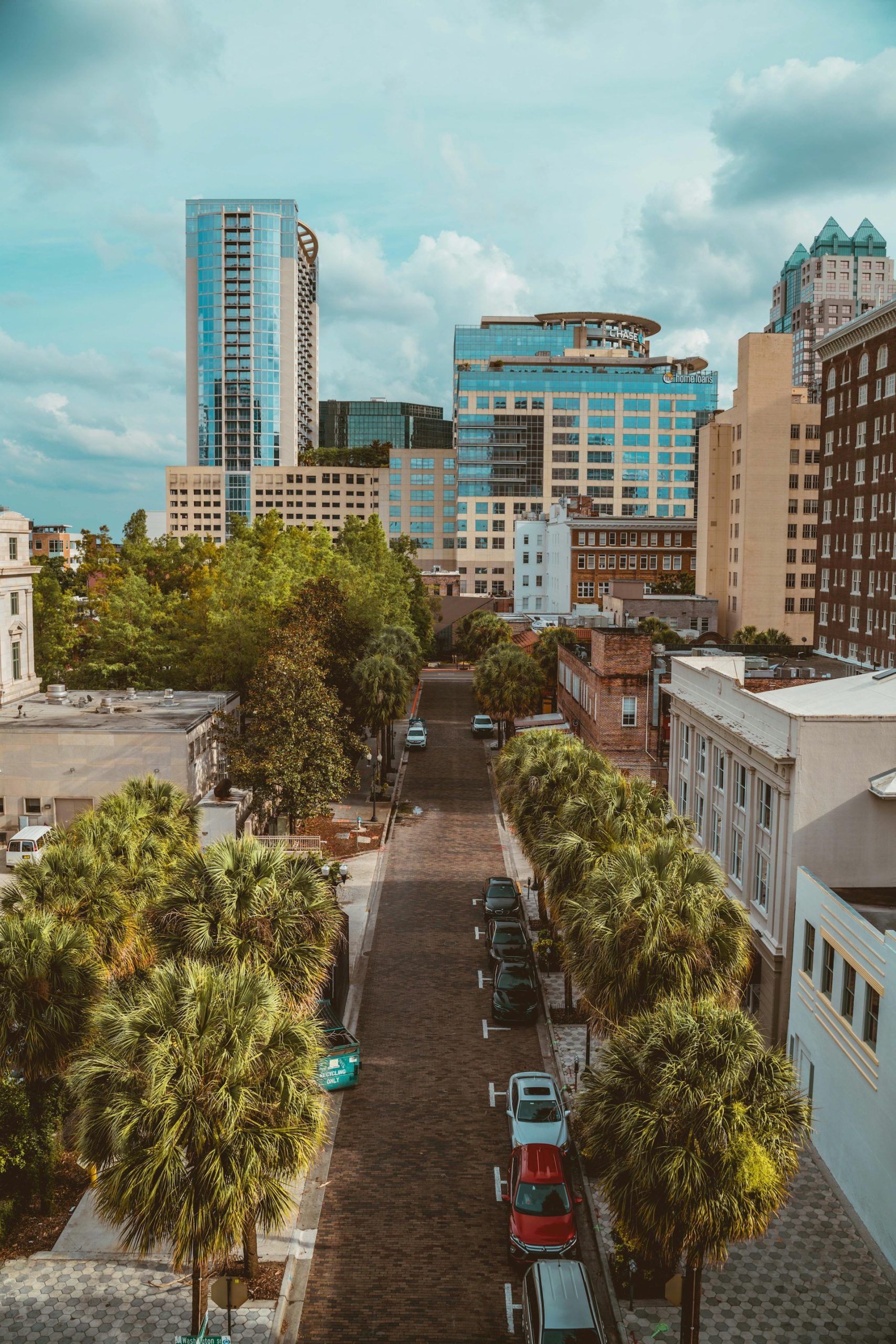 Opportunities to Live and Work in Orlando